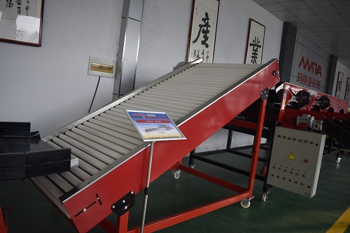 全自動(dòng)大蒜分揀機(jī) 全自動(dòng)大蒜分揀機(jī)